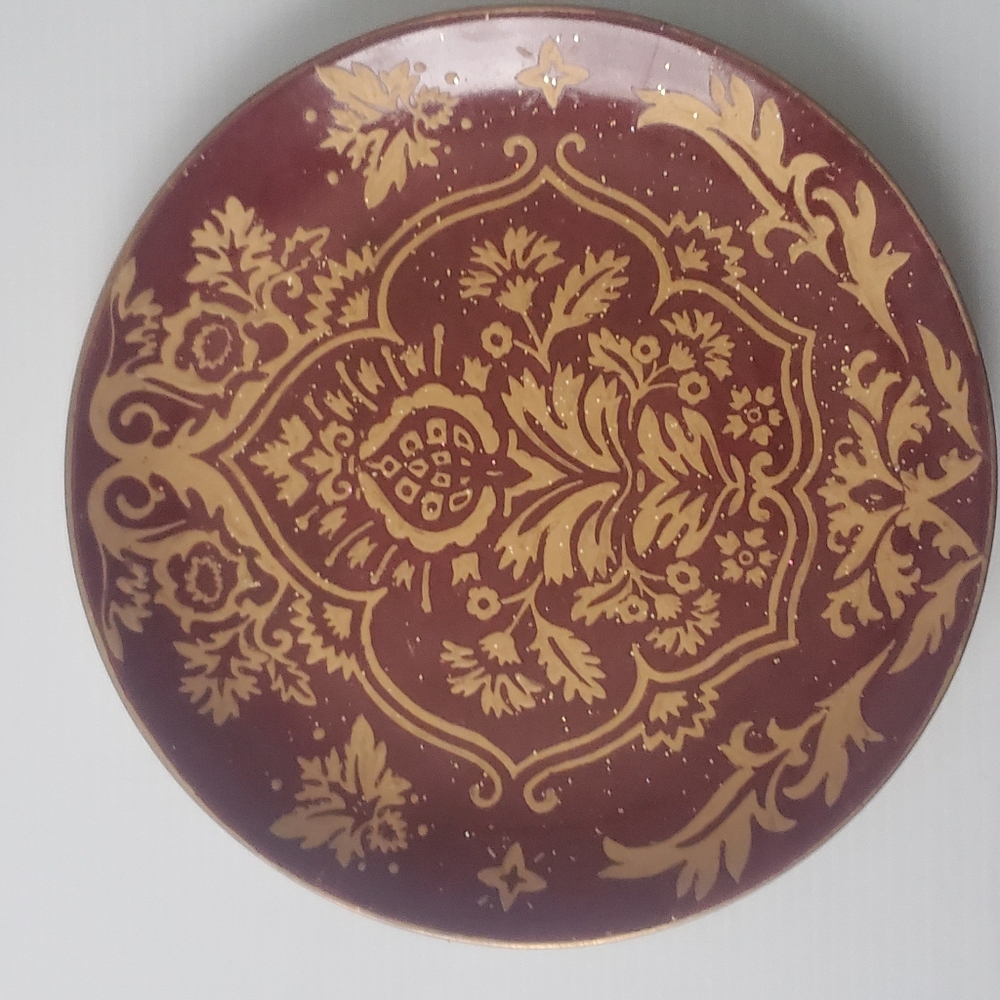 Andrea by Sadek Hand Painted Decorative Plate - Picture 3 of 4